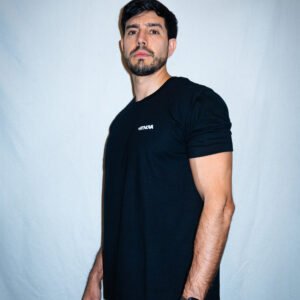 Remera Endurance Drop – Black